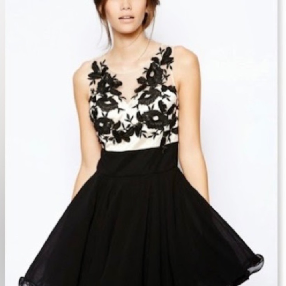 Chi Chi London Fleur Dress UK Size 10